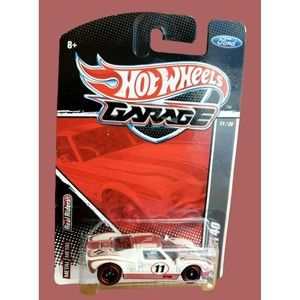 2011 Hot Wheels GARAGE Series FORD GT40 11/20 White Zamac Real Riders RR10SP
